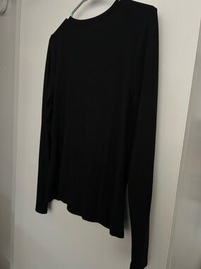 SO Black Long Sleeve Tee